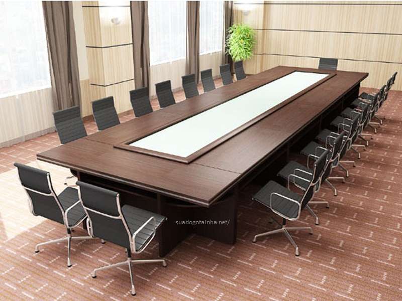 Tháo lắp vận chuyển bàn họp quận Tân Bình