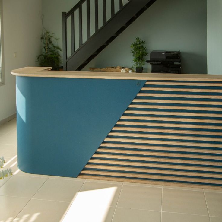 Tháo lắp bàn văn phòng phường Cầu Kiệu