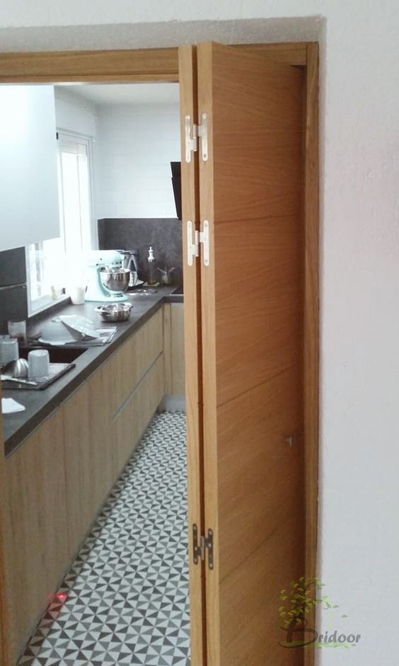 thi cong cửa gỗ tp Bien Hoà