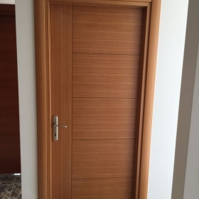 SƠN CỬA GỖ QUẬN 5