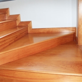 SỬA CHỮA CẦU THANG GỖ QUẬN 6