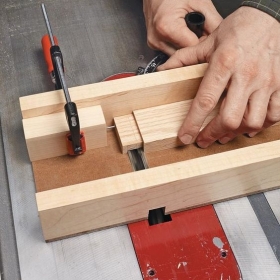 SỬA CHỮA ĐỒ GỖ PHƯỜNG CHỢ LỚN