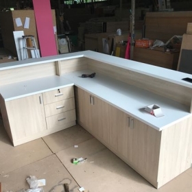 THÁO LẮP BÀN VĂN PHÒNG QUẬN 8