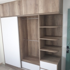 THÁO RÁP TỦ ÁO QUẬN 1